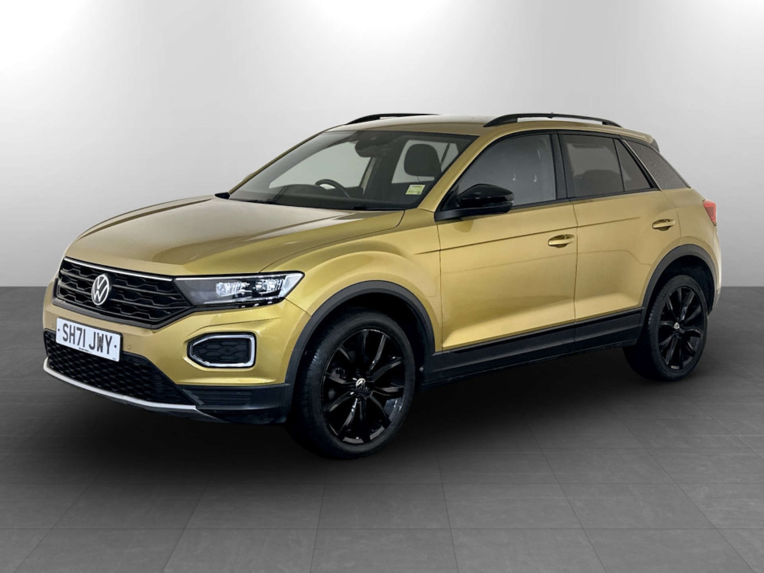 Used Volkswagen T-Roc 2021 for sale - 77326096: Photo 6