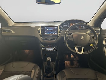 Used Peugeot 2008 2017 for sale - 78546114: Photo