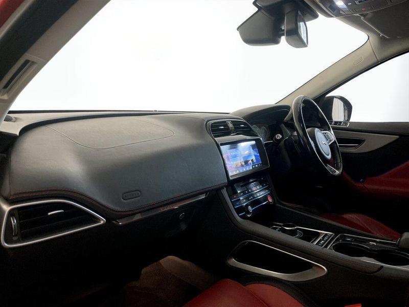 Used Jaguar F-Pace 2016 for sale - 76412179: Photo 12