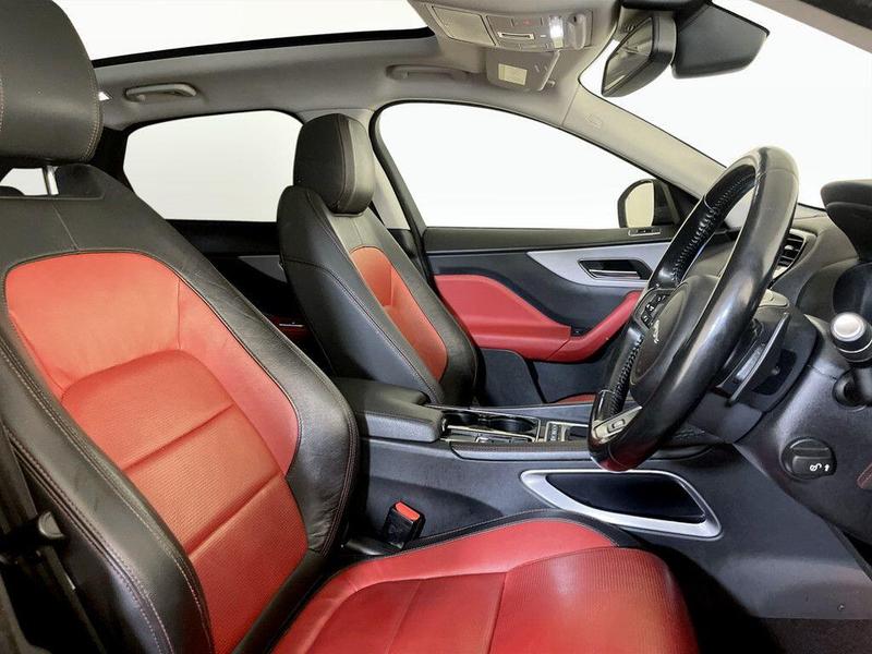 Used Jaguar F-Pace 2016 for sale - 76412179: Photo 13