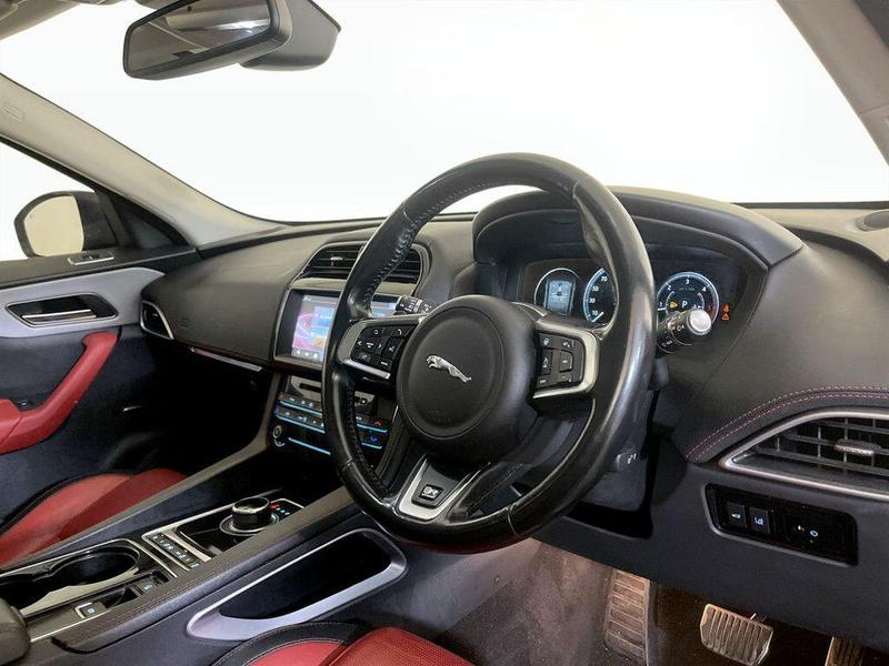 Used Jaguar F-Pace 2016 for sale - 76412179: Photo 15