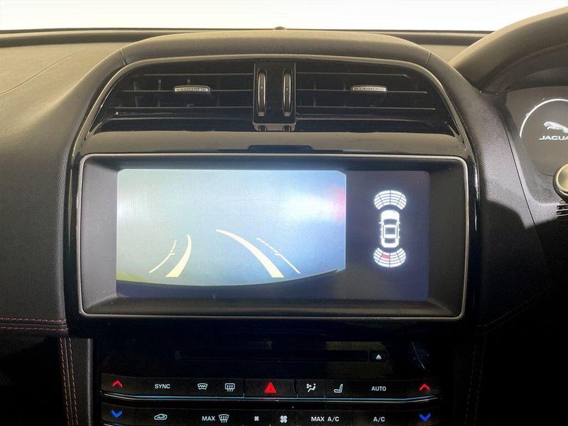 Used Jaguar F-Pace 2016 for sale - 76412179: Photo 20