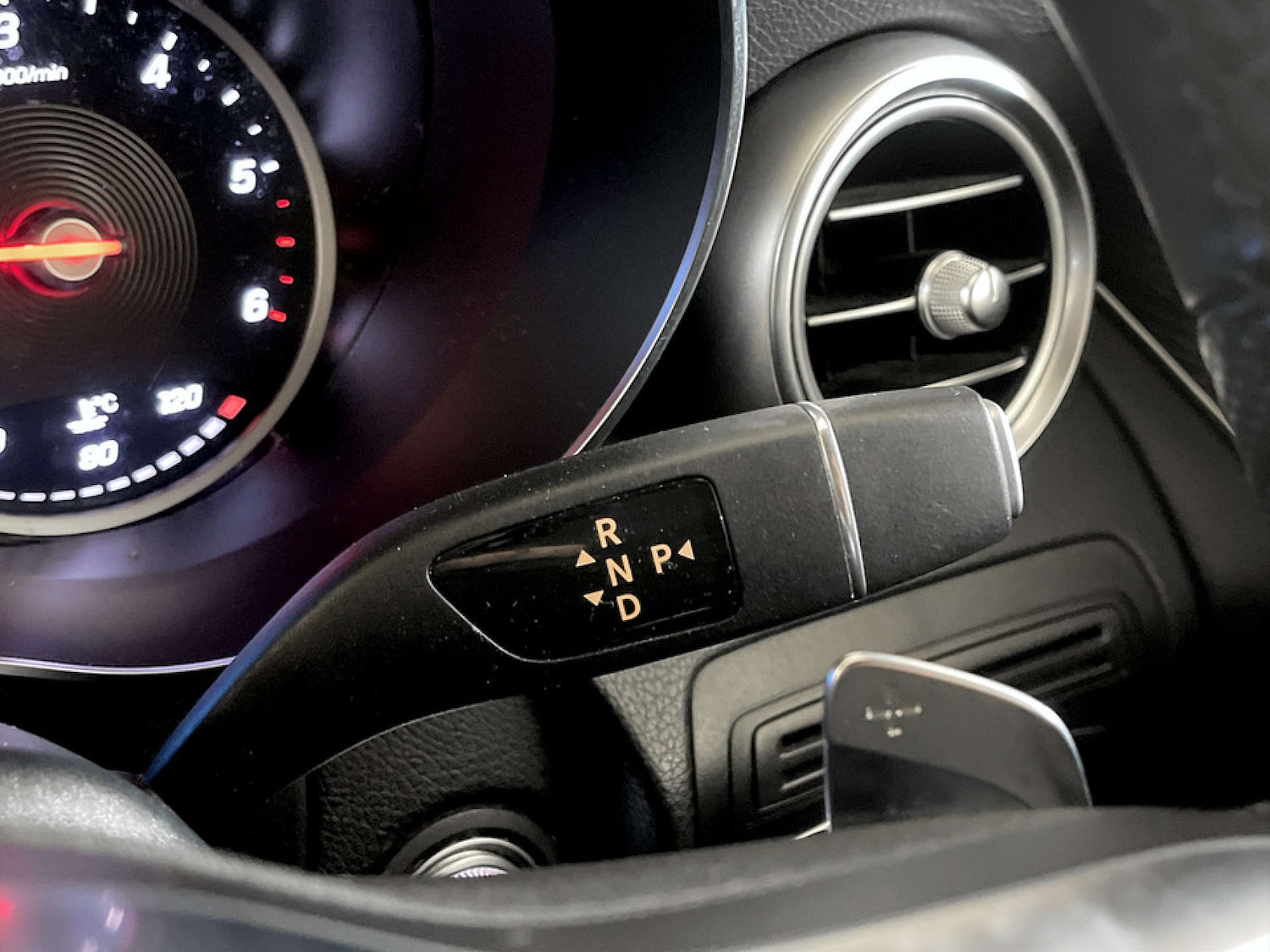 Used Mercedes-Benz GLC 2020 for sale - 77185112: Photo 20