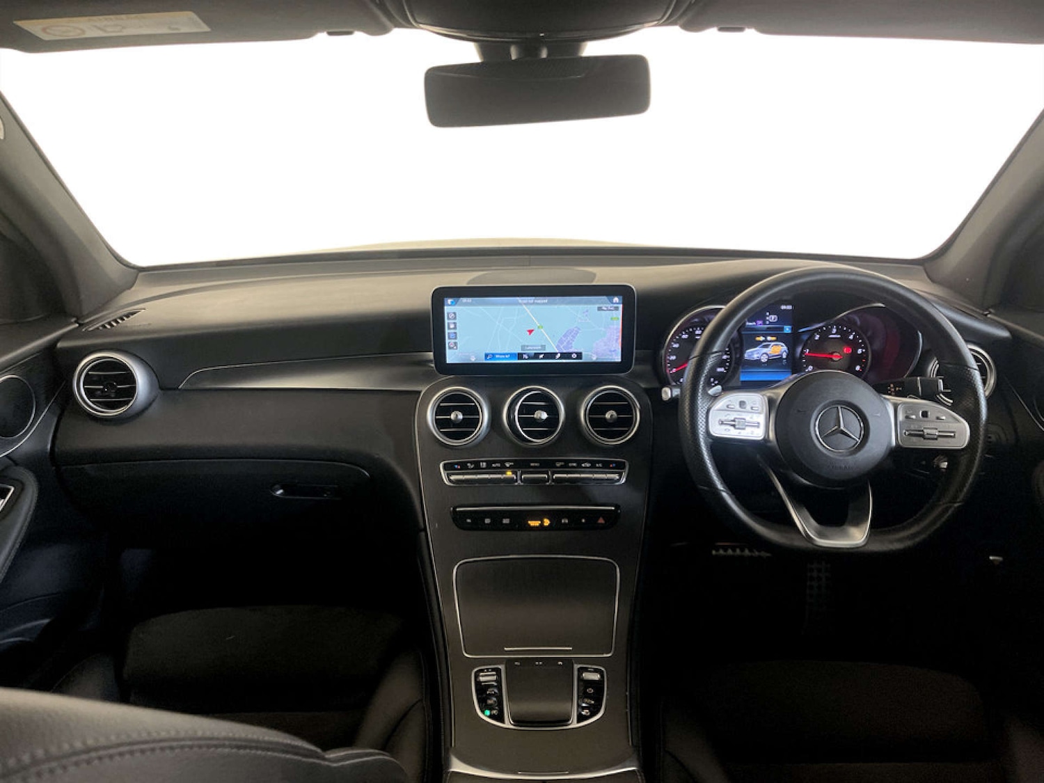 Used Mercedes-Benz GLC 2020 for sale - 77185112: Photo 3