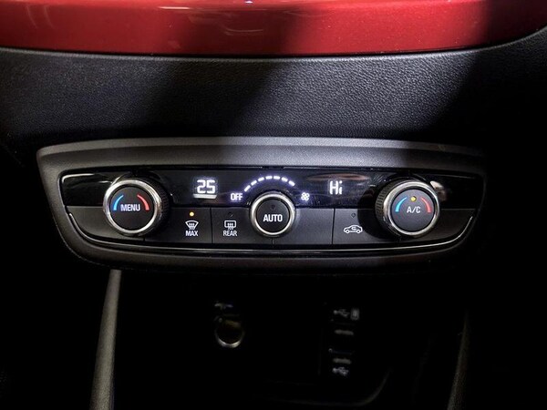 Used Vauxhall Crossland 2021 for sale - 76006268: Photo 25