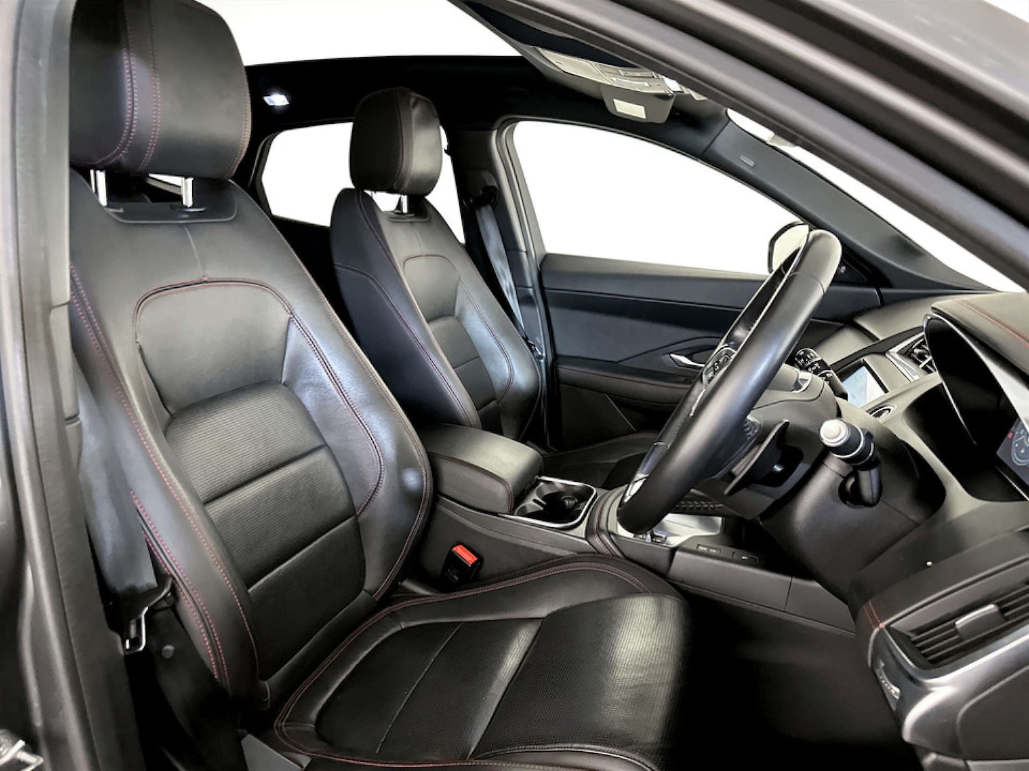 Used Jaguar E-Pace 2020 for sale - 77288516: Photo 13