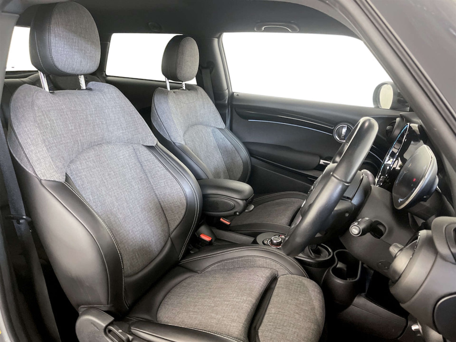 Used MINI Hatch 2021 for sale - 77210028: Photo 13