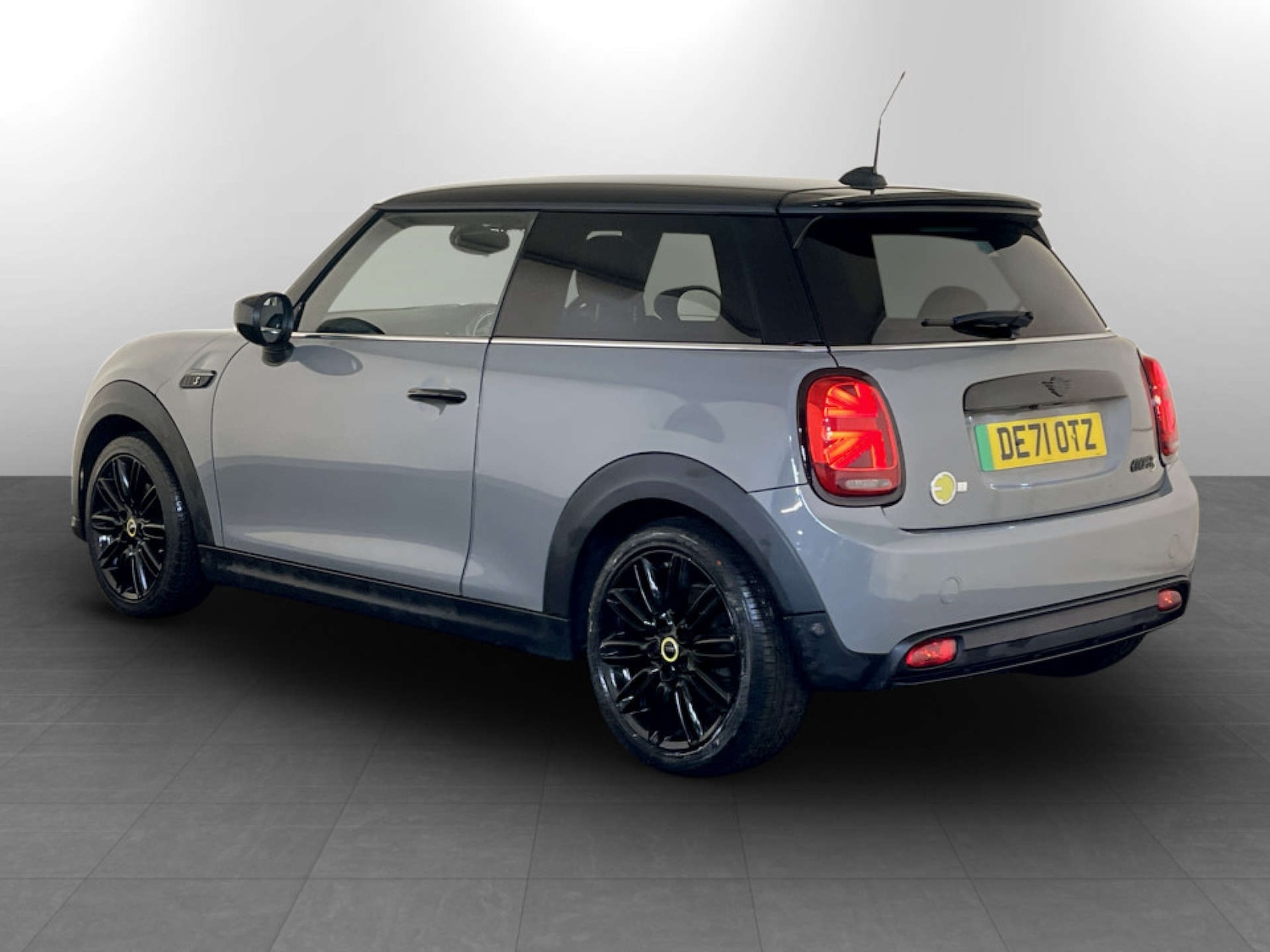 Used MINI Hatch 2021 for sale - 77210028: Photo 8