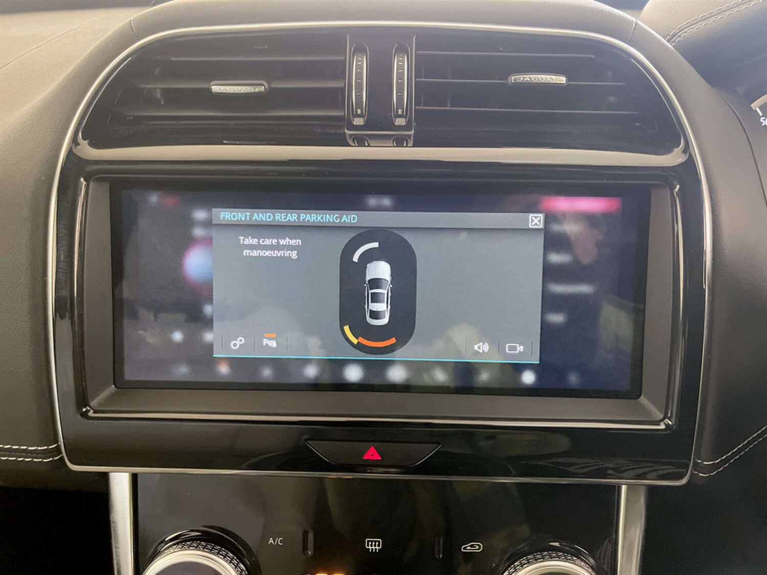 Used Jaguar XE 2019 for sale - 77469939: Photo 20