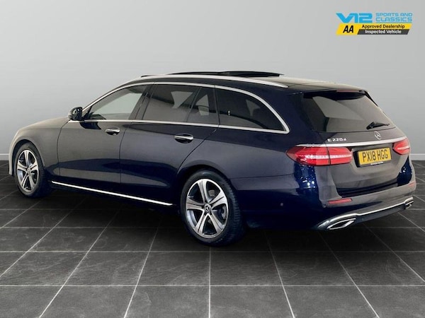 Used Mercedes-Benz E-Class 2018 for sale - 76241206: Photo 9