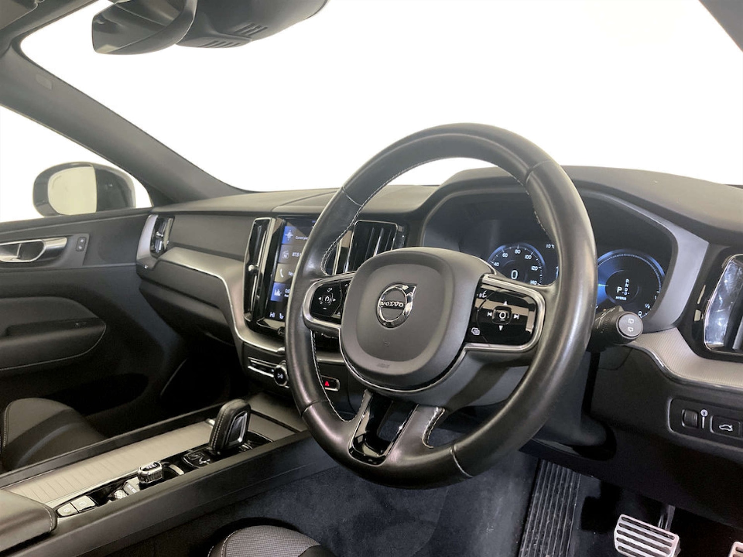 Used Volvo XC60 2021 for sale - 77185276: Photo 15