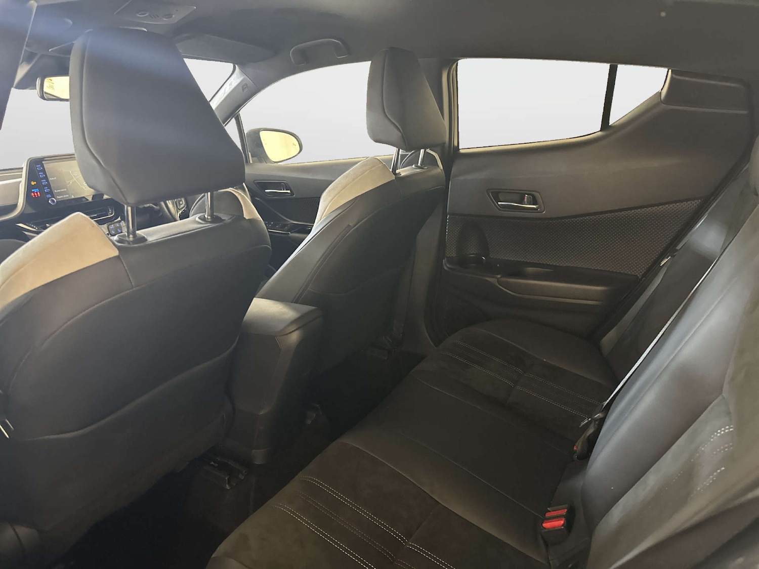 Used Toyota C-HR 2021 for sale - 78031011: Photo 14