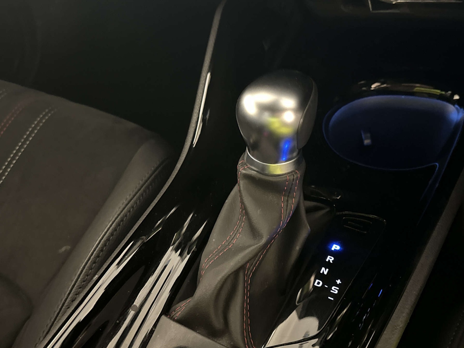 Used Toyota C-HR 2021 for sale - 78031011: Photo 25