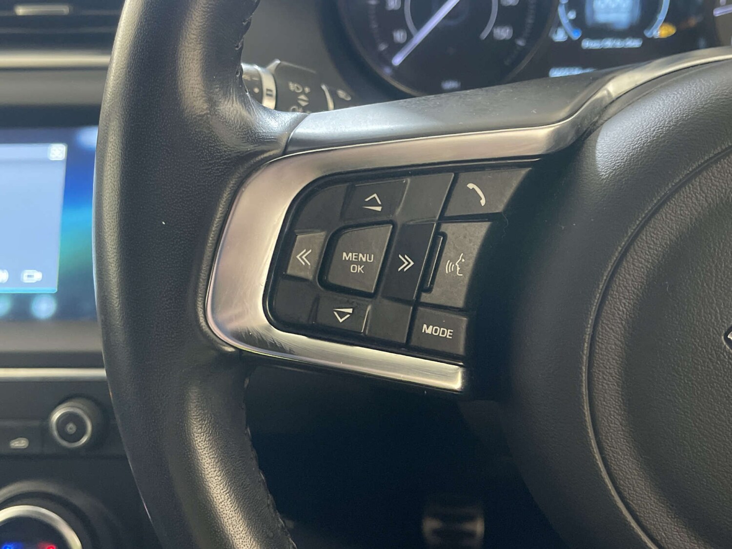 Used Jaguar E-Pace 2019 for sale - 77953395: Photo 17