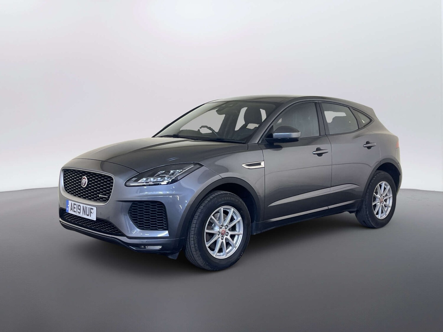 Used Jaguar E-Pace 2019 for sale - 77953395: Photo 6