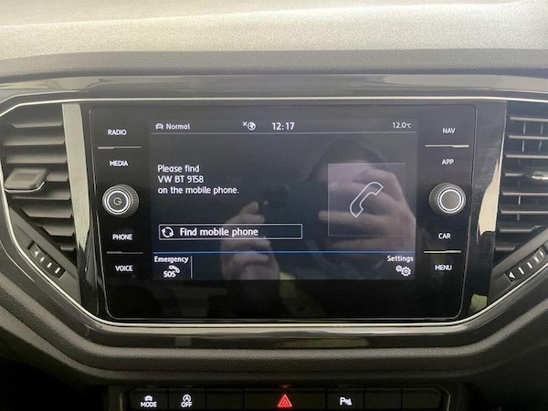Used Volkswagen T-Roc 2018 for sale - 76255316: Photo 22
