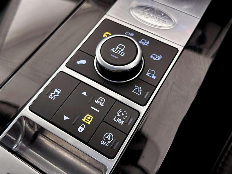 Used Land Rover Discovery 2017 for sale - 77044787: Photo 30