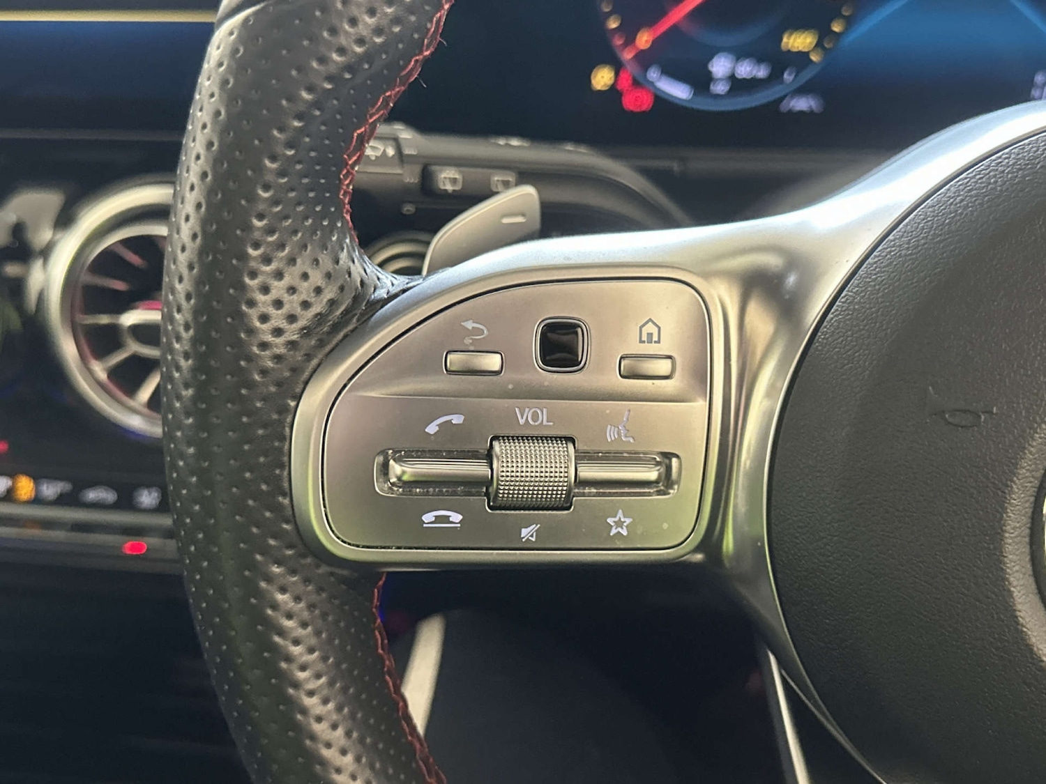 Used Mercedes-Benz B Class 2020 for sale - 78027755: Photo 18