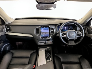 Used Volvo XC90 2022 for sale - 75713030: Photo
