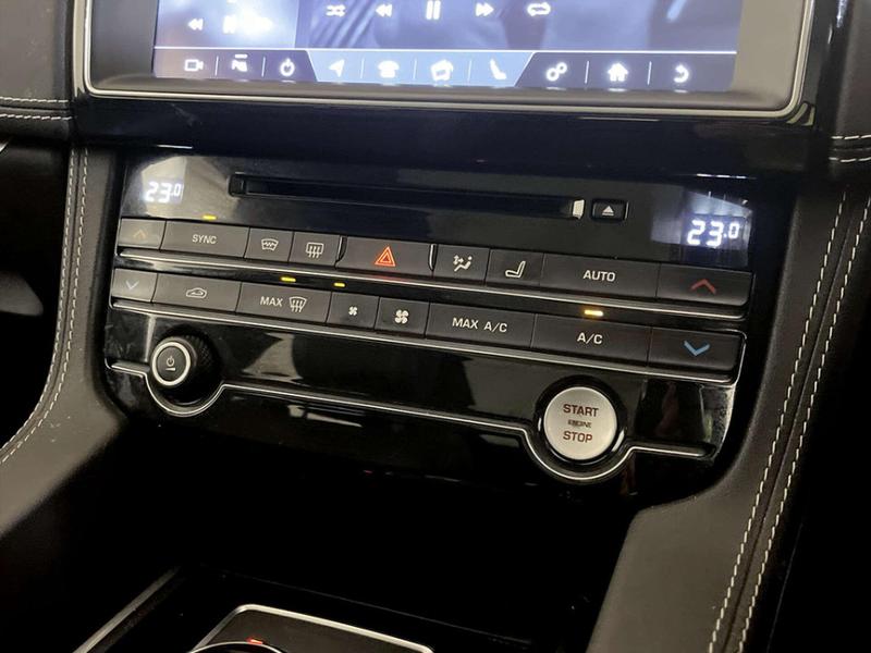 Used Jaguar F-Pace 2019 for sale - 76882692: Photo 26