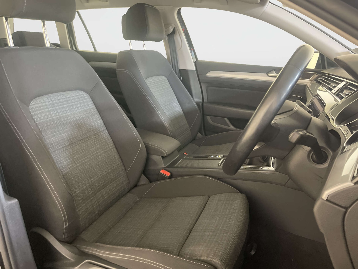 Used Volkswagen Passat 2022 for sale - 78112475: Photo 13