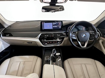 Used BMW 5 Series 2021 for sale - 75711917: Photo