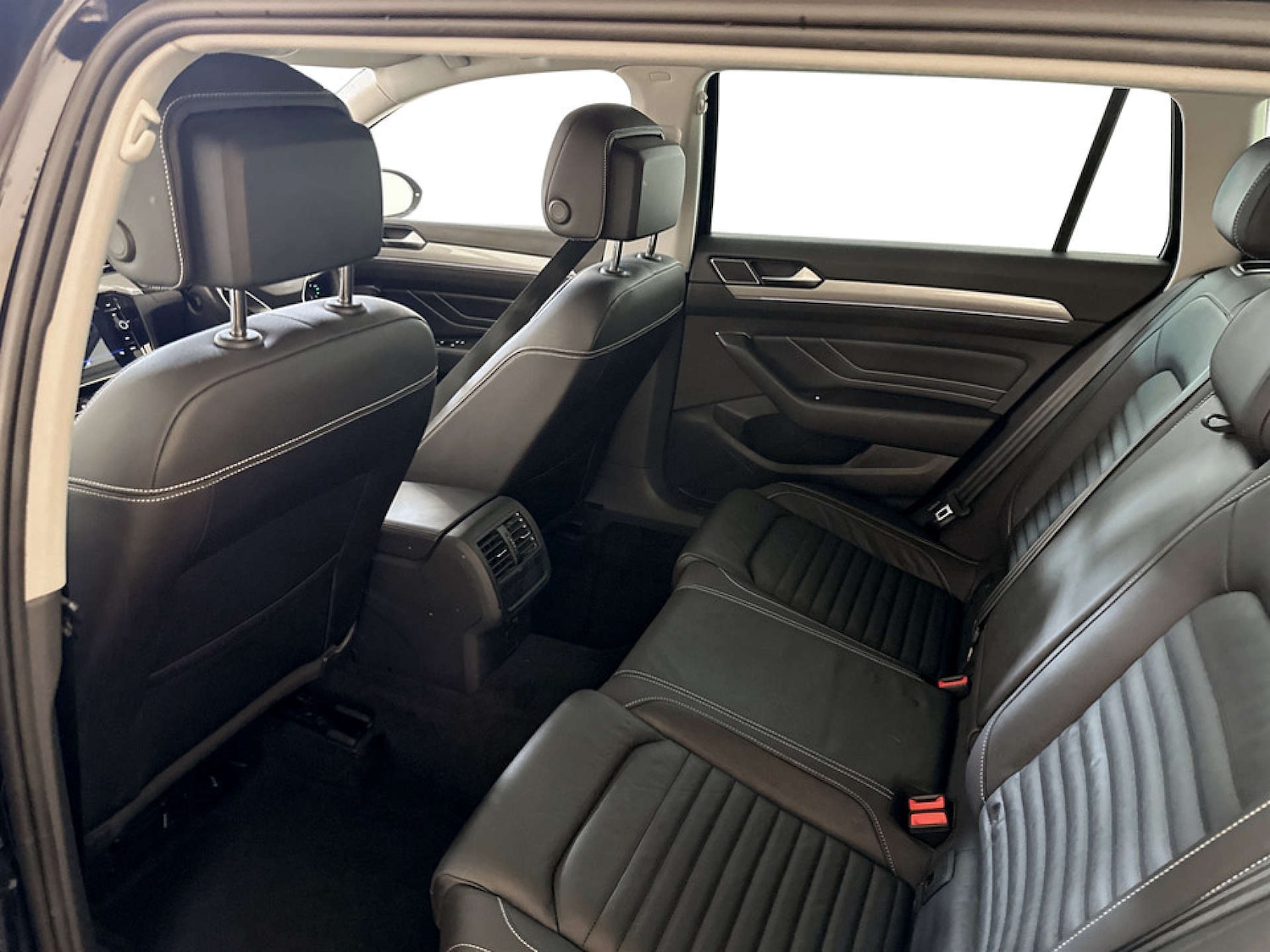 Used Volkswagen Passat 2022 for sale - 77745621: Photo 14