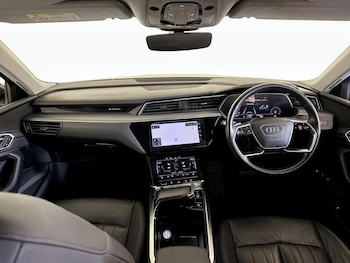 Used Audi e-tron 2019 for sale - 76421998: Photo