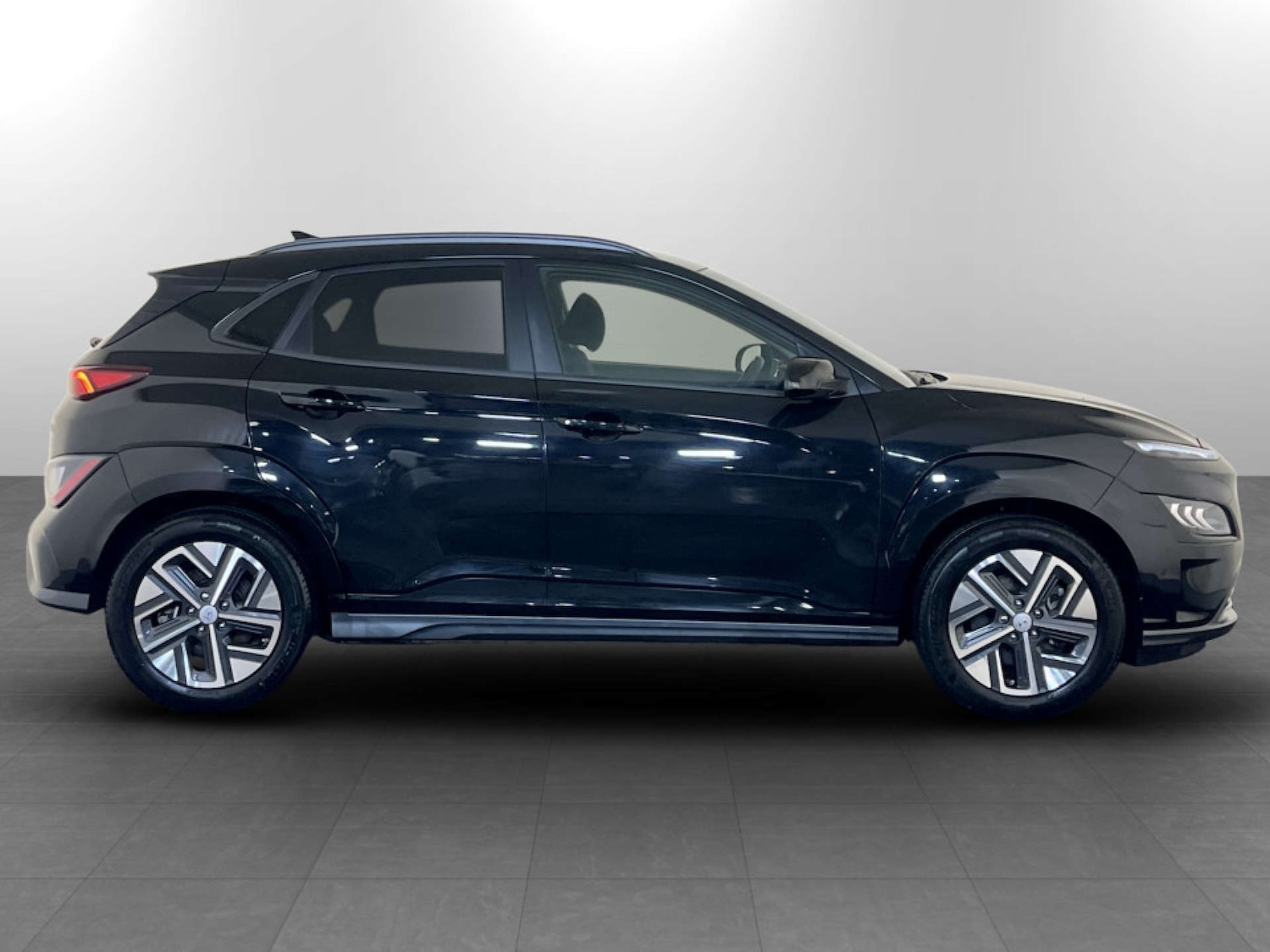 Used Hyundai KONA 2023 for sale - 77224781: Photo 11