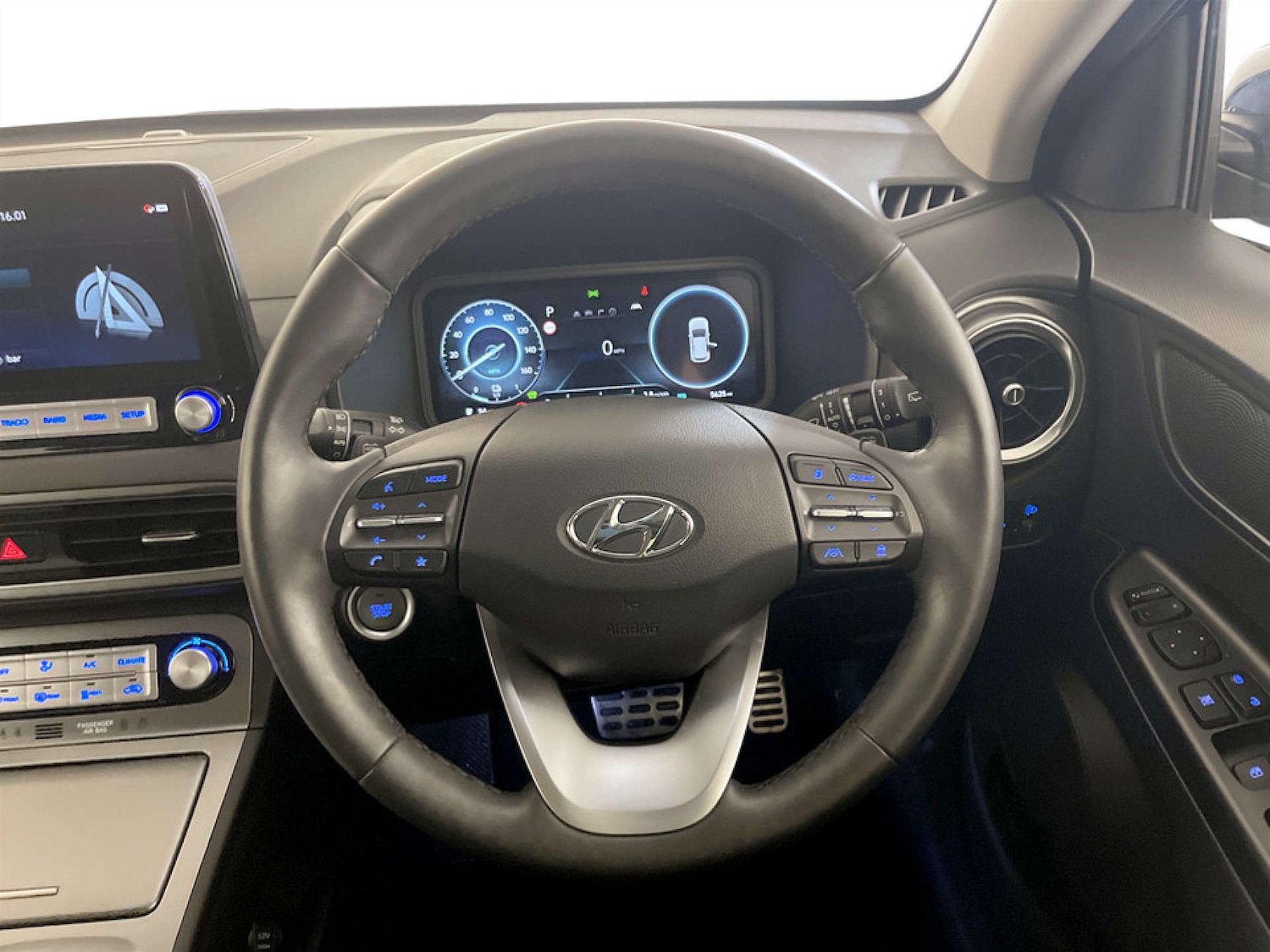 Used Hyundai KONA 2023 for sale - 77224781: Photo 16