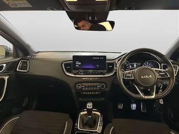 Used Kia XCeed 2024 for sale - 78525590: Photo