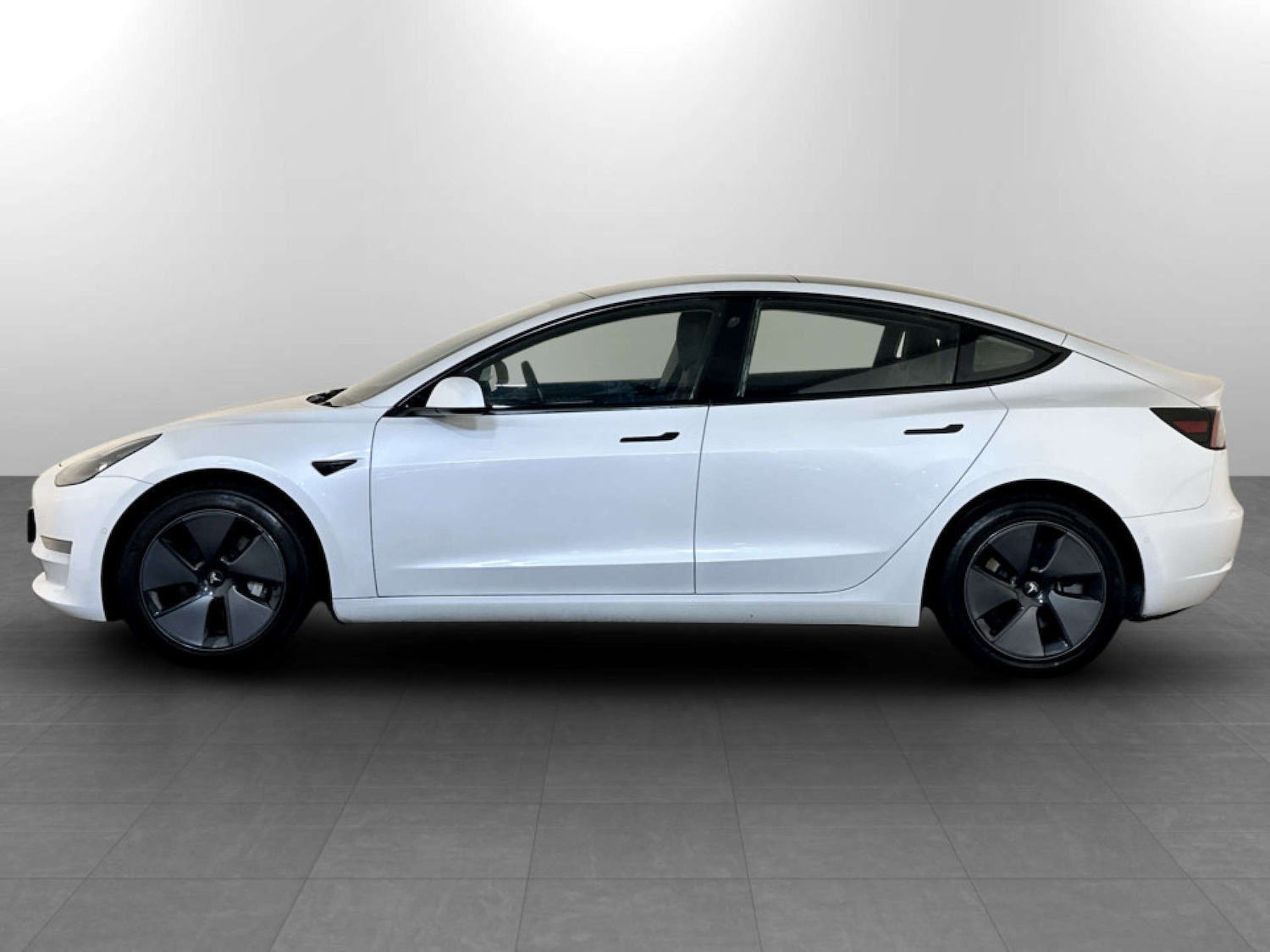 Used Tesla Model 3 2021 for sale - 77368286: Photo 6