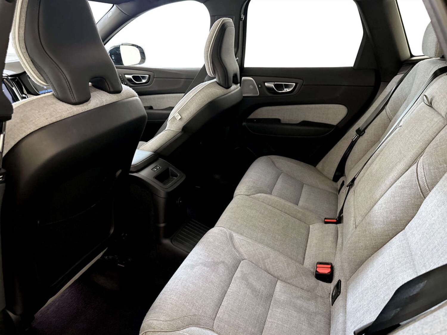 Used Volvo XC60 2022 for sale - 77364268: Photo 15