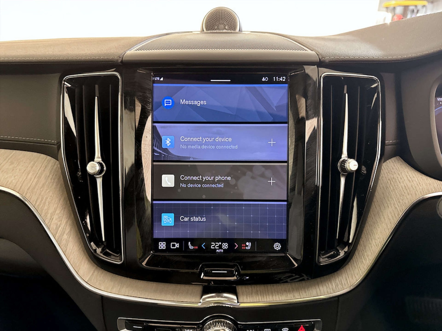 Used Volvo XC60 2022 for sale - 77364268: Photo 24