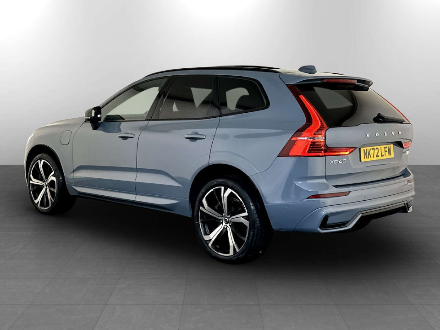 Used Volvo XC60 2022 for sale - 77364268: Photo 8