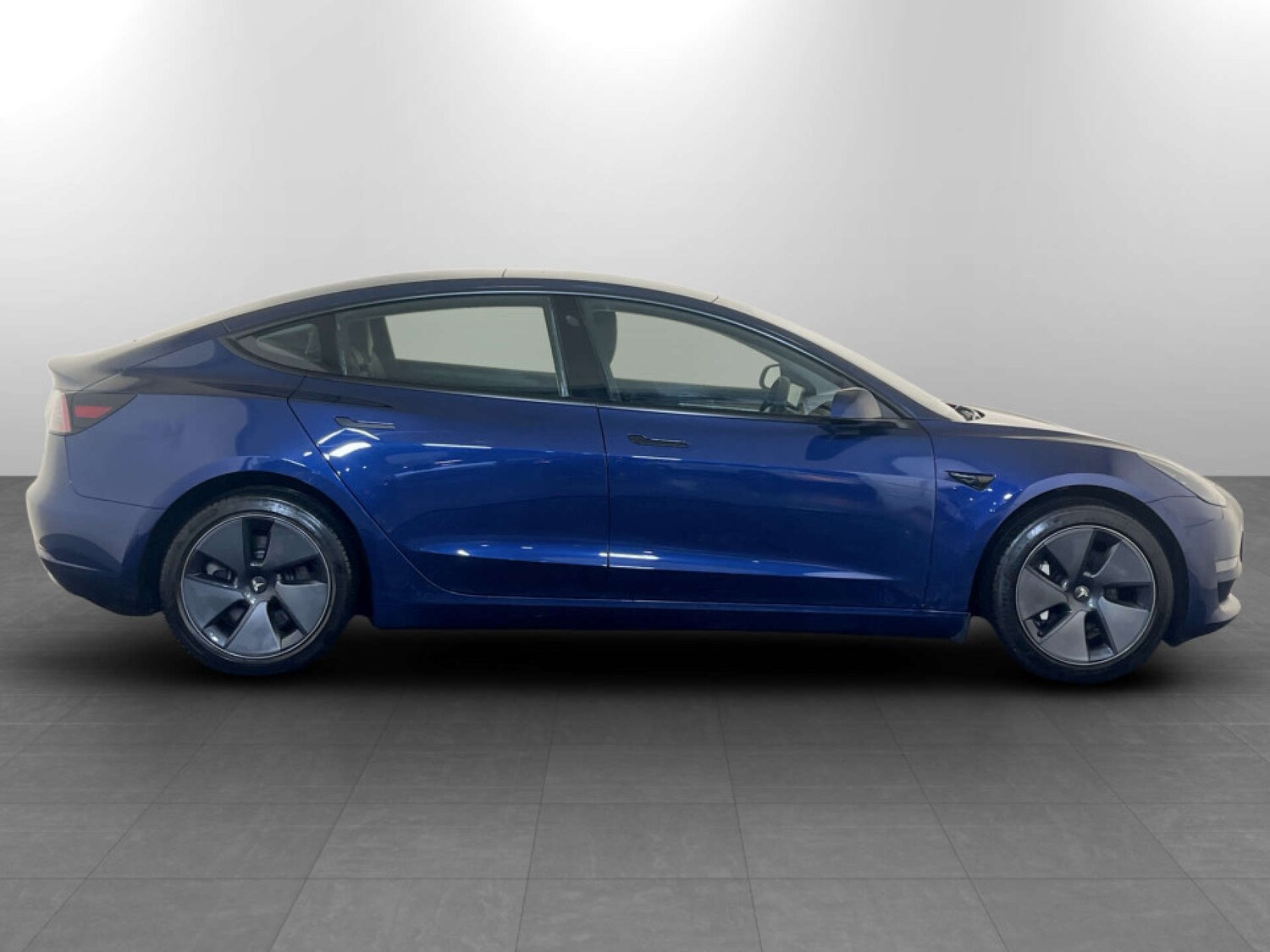 Used Tesla Model 3 2021 for sale - 77469961: Photo 11