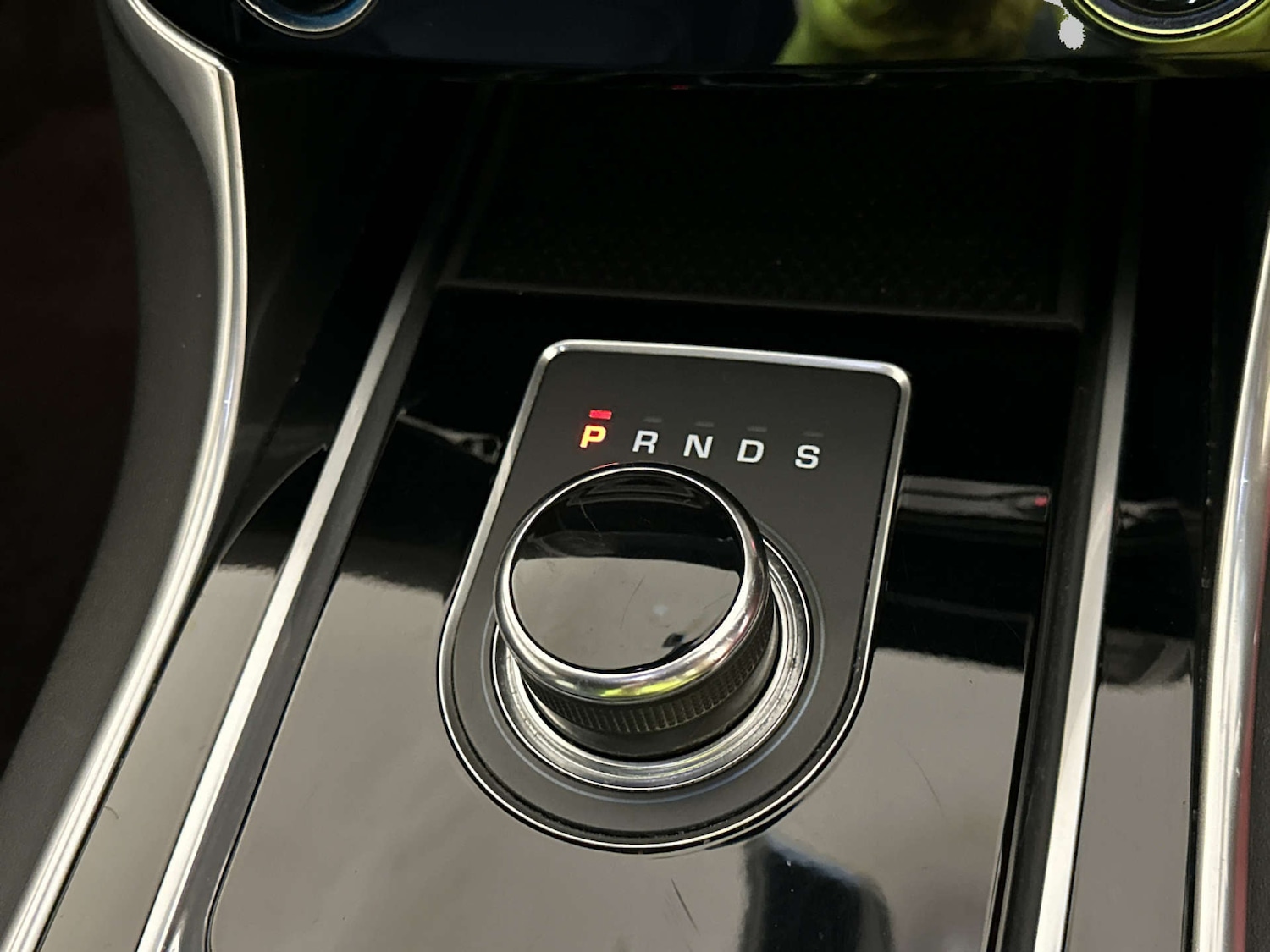 Used Jaguar XE 2018 for sale - 78094537: Photo 25