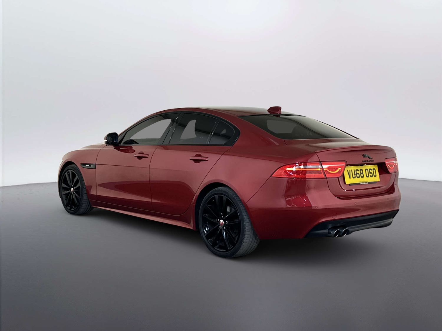 Used Jaguar XE 2018 for sale - 78094537: Photo 8