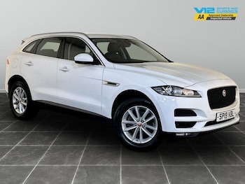 Used Jaguar F-Pace 2019 for sale - 76580764: Photo