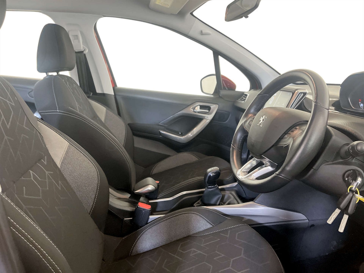 Used Peugeot 2008 2018 for sale - 77535178: Photo 13