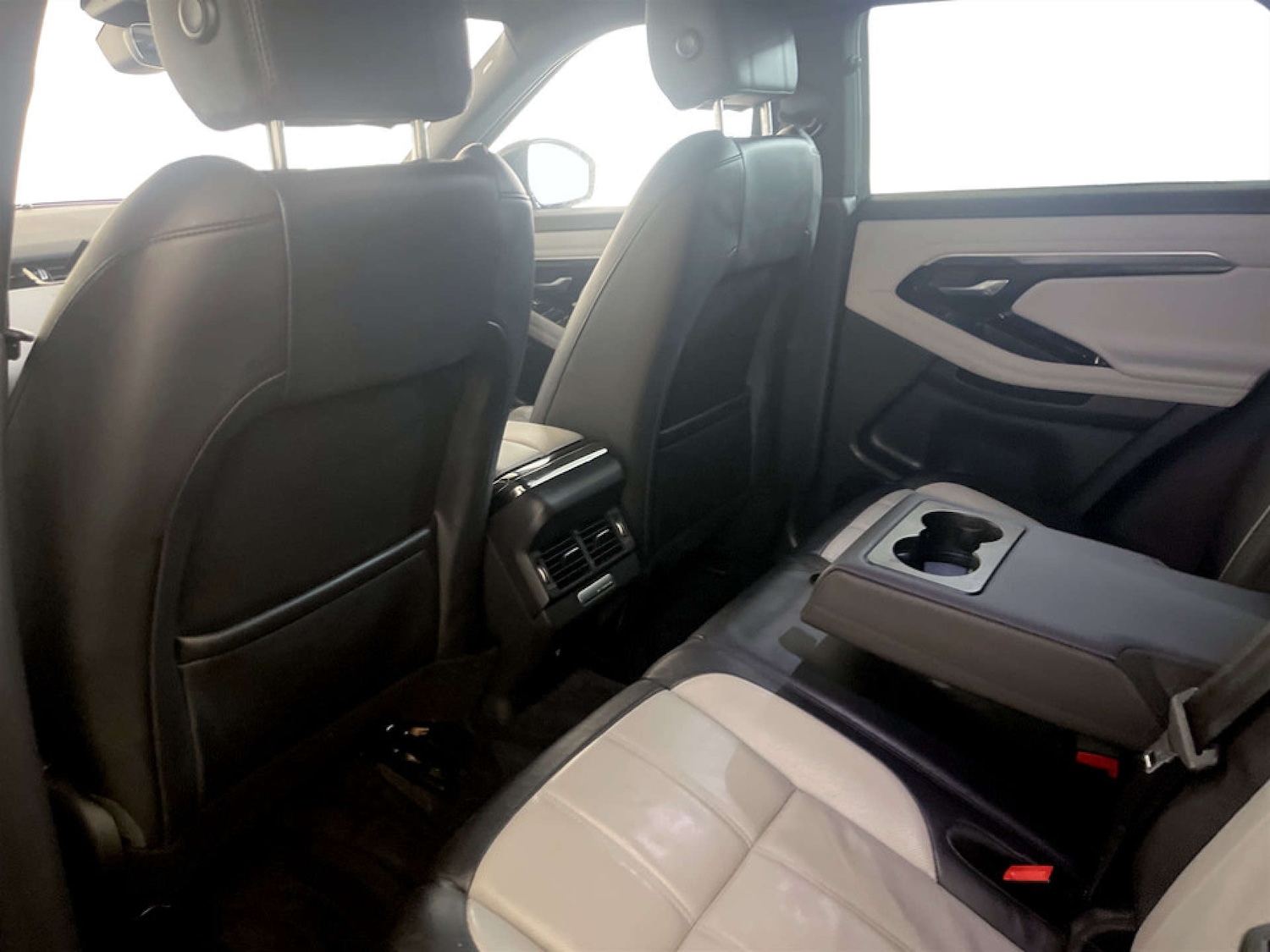 Used Land Rover Range Rover Evoque 2019 for sale - 77548542: Photo 14