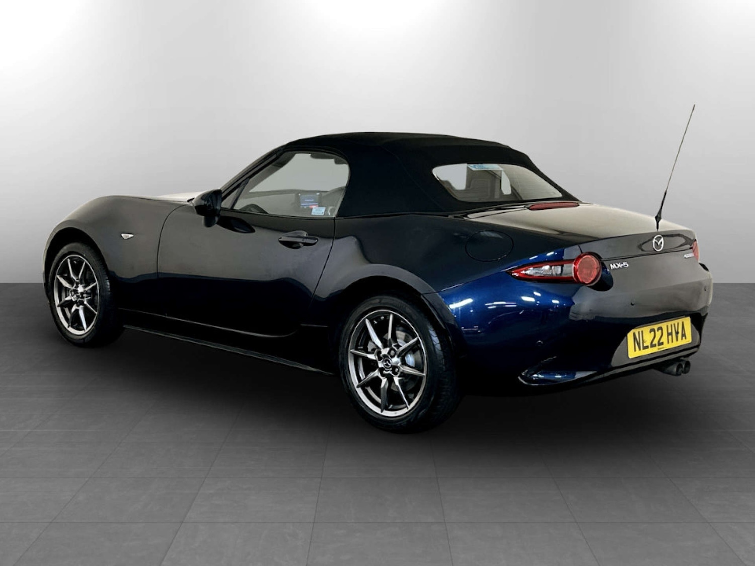 Used Mazda MX-5 2022 for sale - 77299348: Photo 8