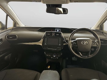 Used Toyota Prius 2021 for sale - 78596079: Photo