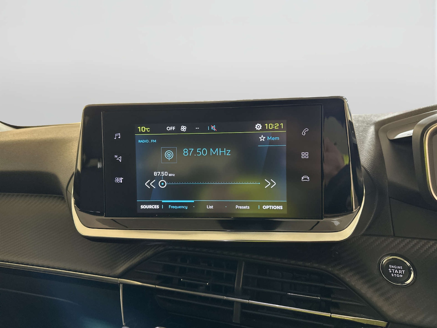 Used Peugeot 2008 2022 for sale - 77902955: Photo 22