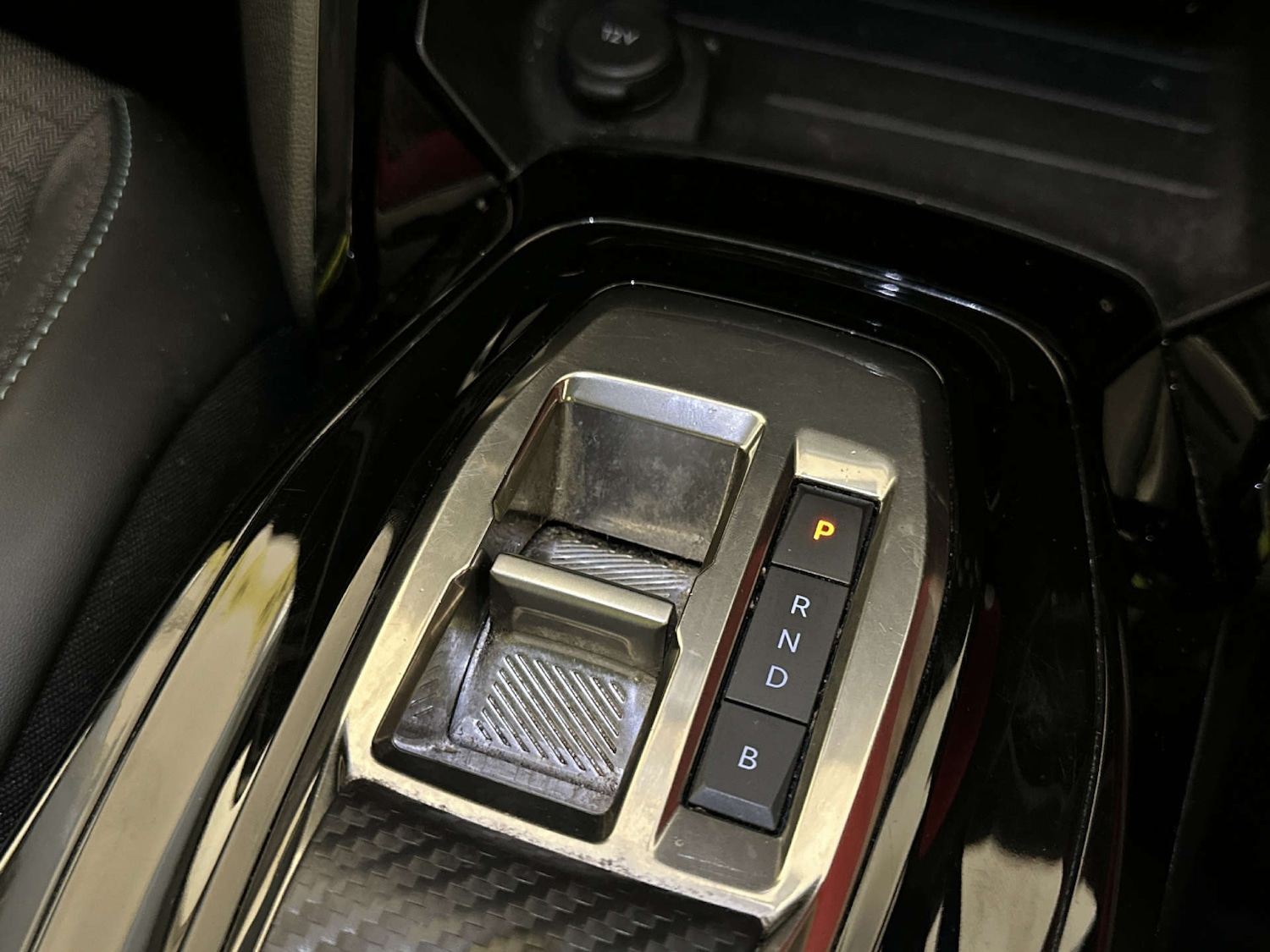 Used Peugeot 2008 2022 for sale - 77902955: Photo 25