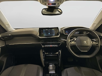 Used Peugeot 2008 2022 for sale - 77902955: Photo