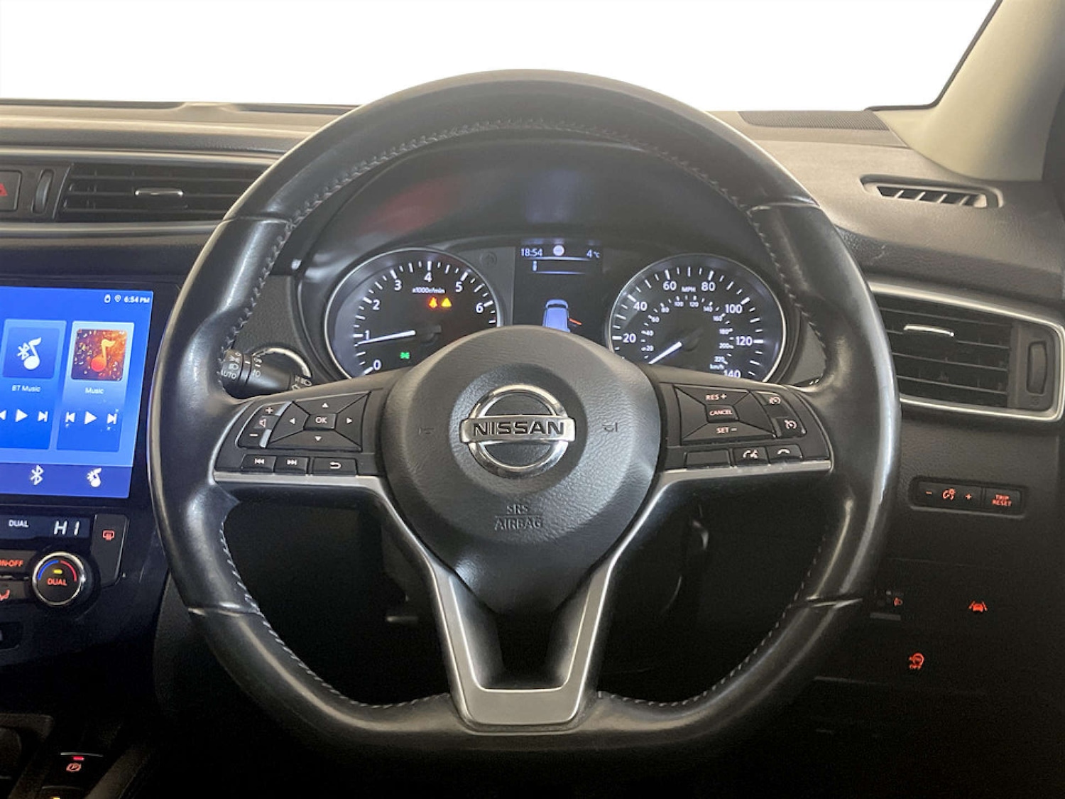 Used Nissan Qashqai 2017 for sale - 77545016: Photo 17