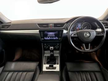 Used Skoda Superb 2020 for sale - 74717589: Photo
