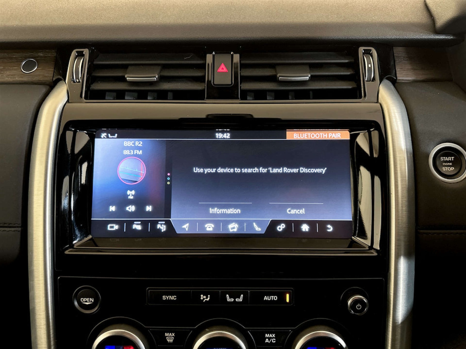 Used Land Rover Discovery 2020 for sale - 77195858: Photo 22