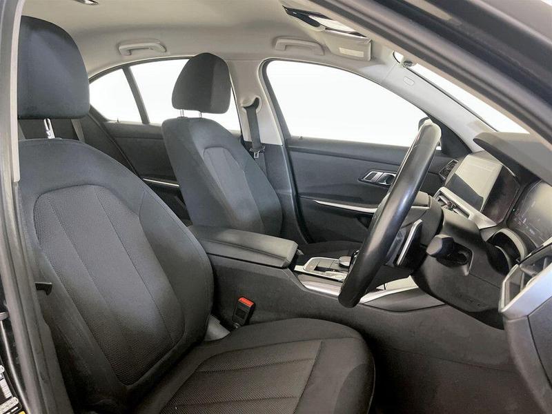 Used BMW 3 Series 2021 for sale - 76352221: Photo 13